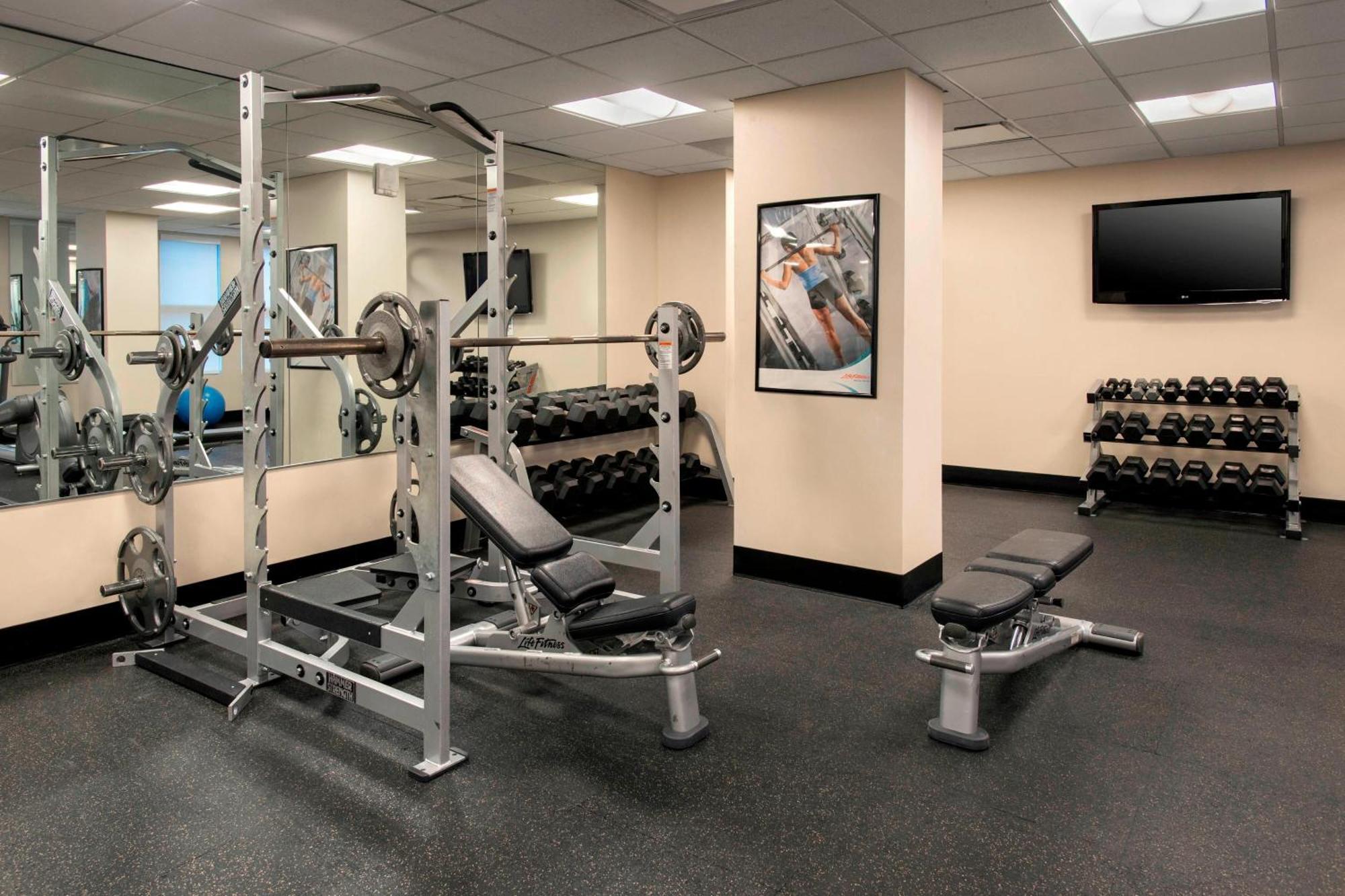 Residence Inn Alexandria Old Town South At Carlyle Екстер'єр фото