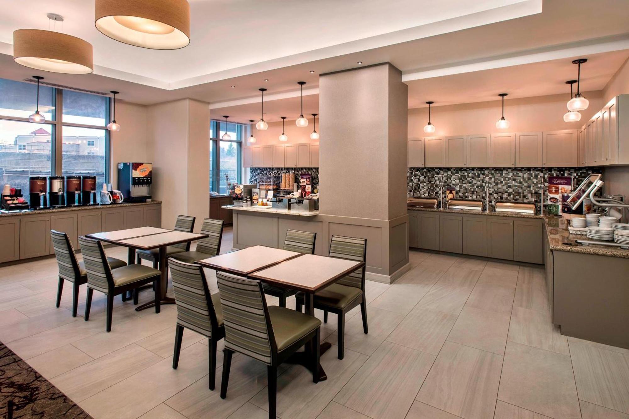 Residence Inn Alexandria Old Town South At Carlyle Екстер'єр фото