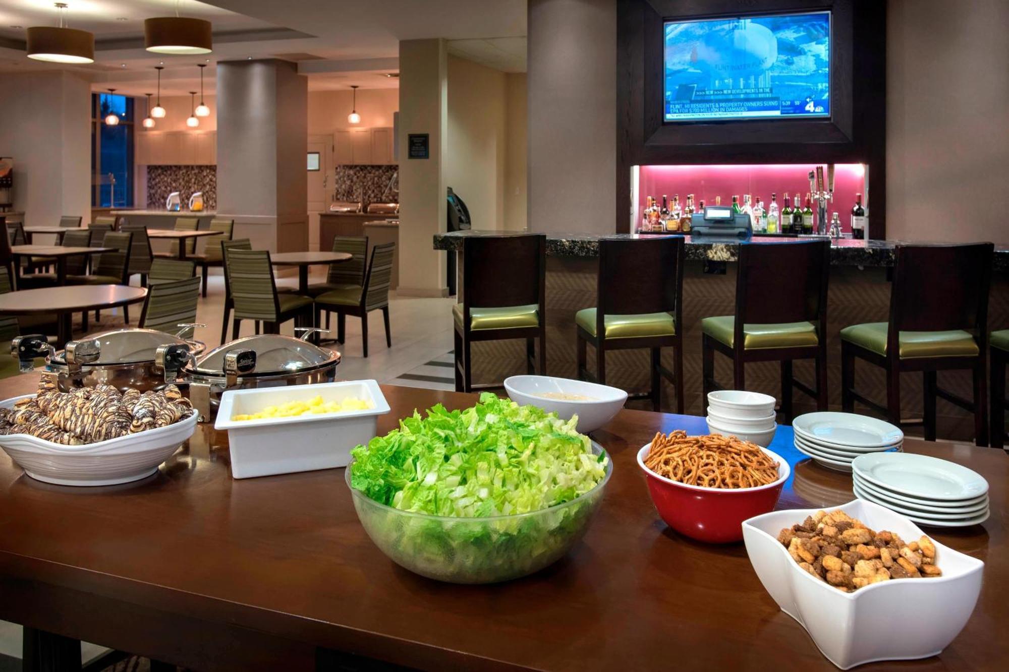 Residence Inn Alexandria Old Town South At Carlyle Екстер'єр фото