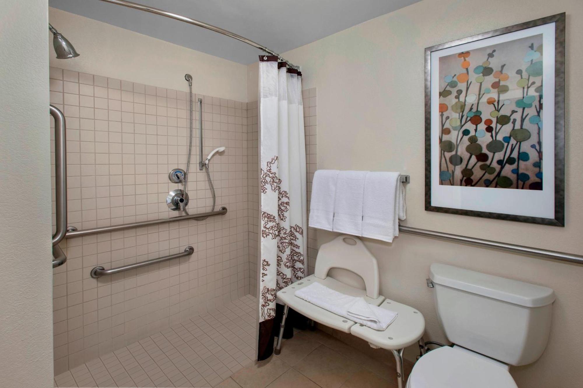 Residence Inn Alexandria Old Town South At Carlyle Екстер'єр фото