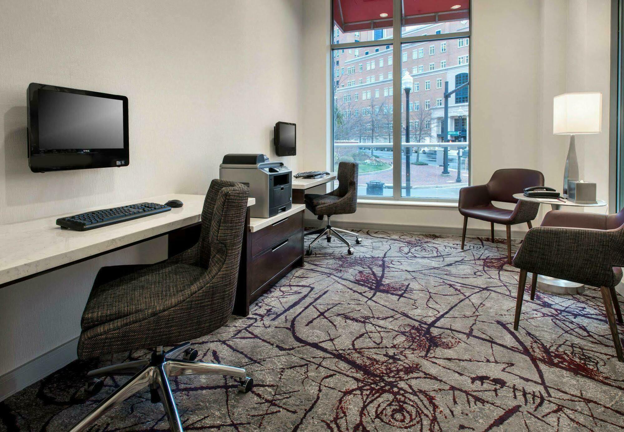 Residence Inn Alexandria Old Town South At Carlyle Екстер'єр фото